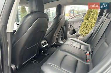 Седан Tesla Model 3 2018 в Харькове