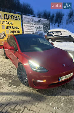 Седан Tesla Model 3 2022 в Тернополе
