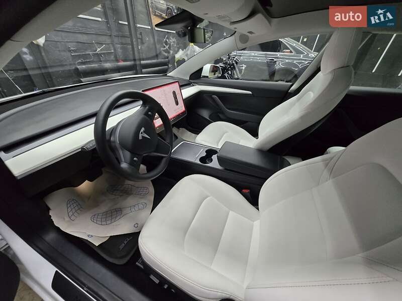 Седан Tesla Model 3 2021 в Киеве фото 11 Седан Tesla Model 3 2021 в Киеве