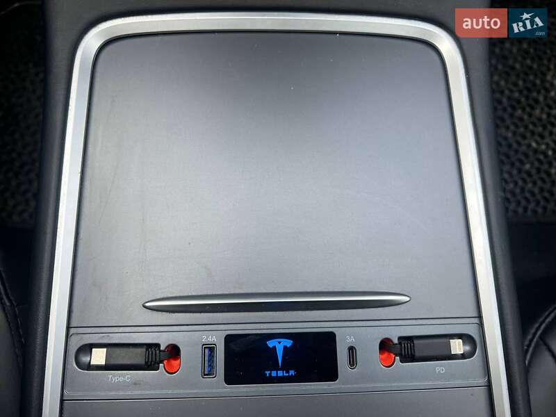 Седан Tesla Model 3 2022 в Львове фото 31 Седан Tesla Model 3 2022 в Львове