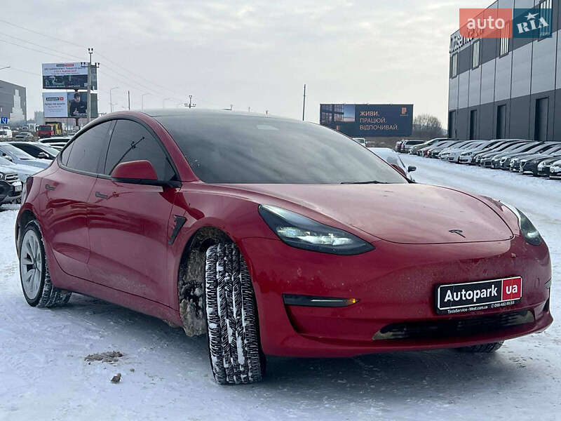 Седан Tesla Model 3 2022 в Львове фото 12 Седан Tesla Model 3 2022 в Львове