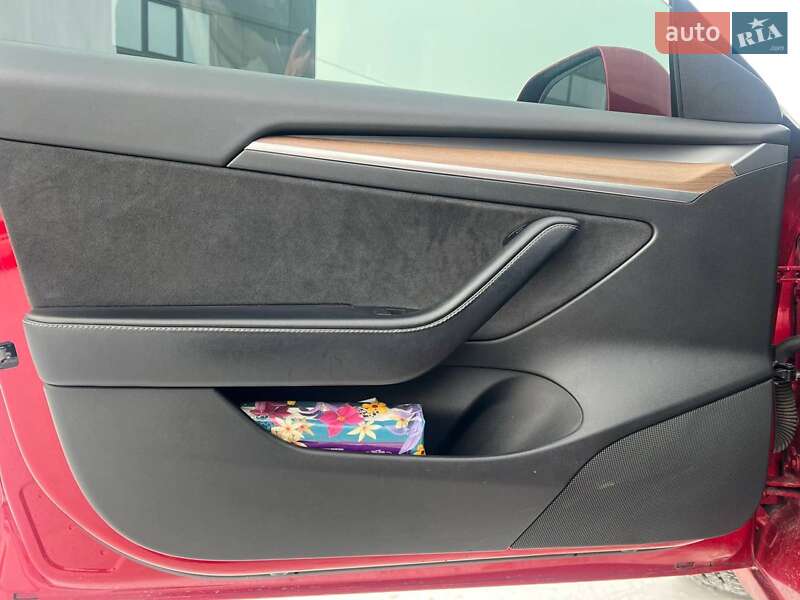 Седан Tesla Model 3 2022 в Львове фото 16 Седан Tesla Model 3 2022 в Львове