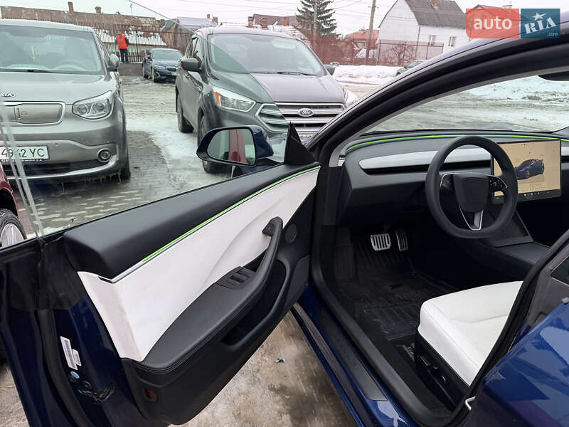 Седан Tesla Model 3 2024 в Львові фото 17 Седан Tesla Model 3 2024 в Львові