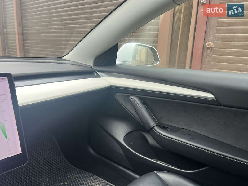 Седан Tesla Model 3 2018 в Одесі фото 3 Седан Tesla Model 3 2018 в Одесі