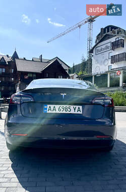Седан Tesla Model 3 2019 в Киеве