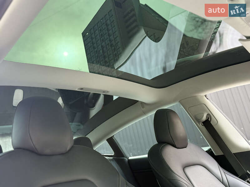 Седан Tesla Model 3 2020 в Києві фото 65 Седан Tesla Model 3 2020 в Києві