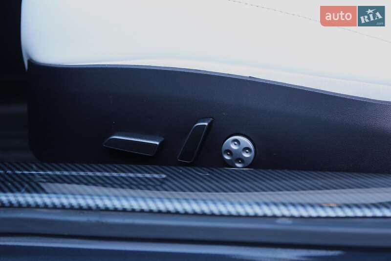 Седан Tesla Model 3 2021 в Киеве фото 14 Седан Tesla Model 3 2021 в Киеве