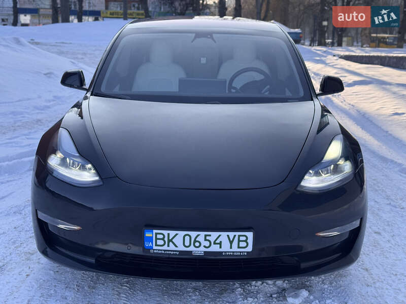 Седан Tesla Model 3 2019 в Ровно фото 3 Седан Tesla Model 3 2019 в Ровно