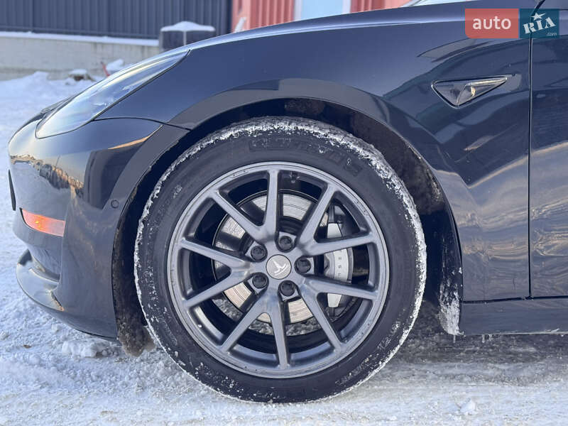 Седан Tesla Model 3 2019 в Ровно фото 30 Седан Tesla Model 3 2019 в Ровно