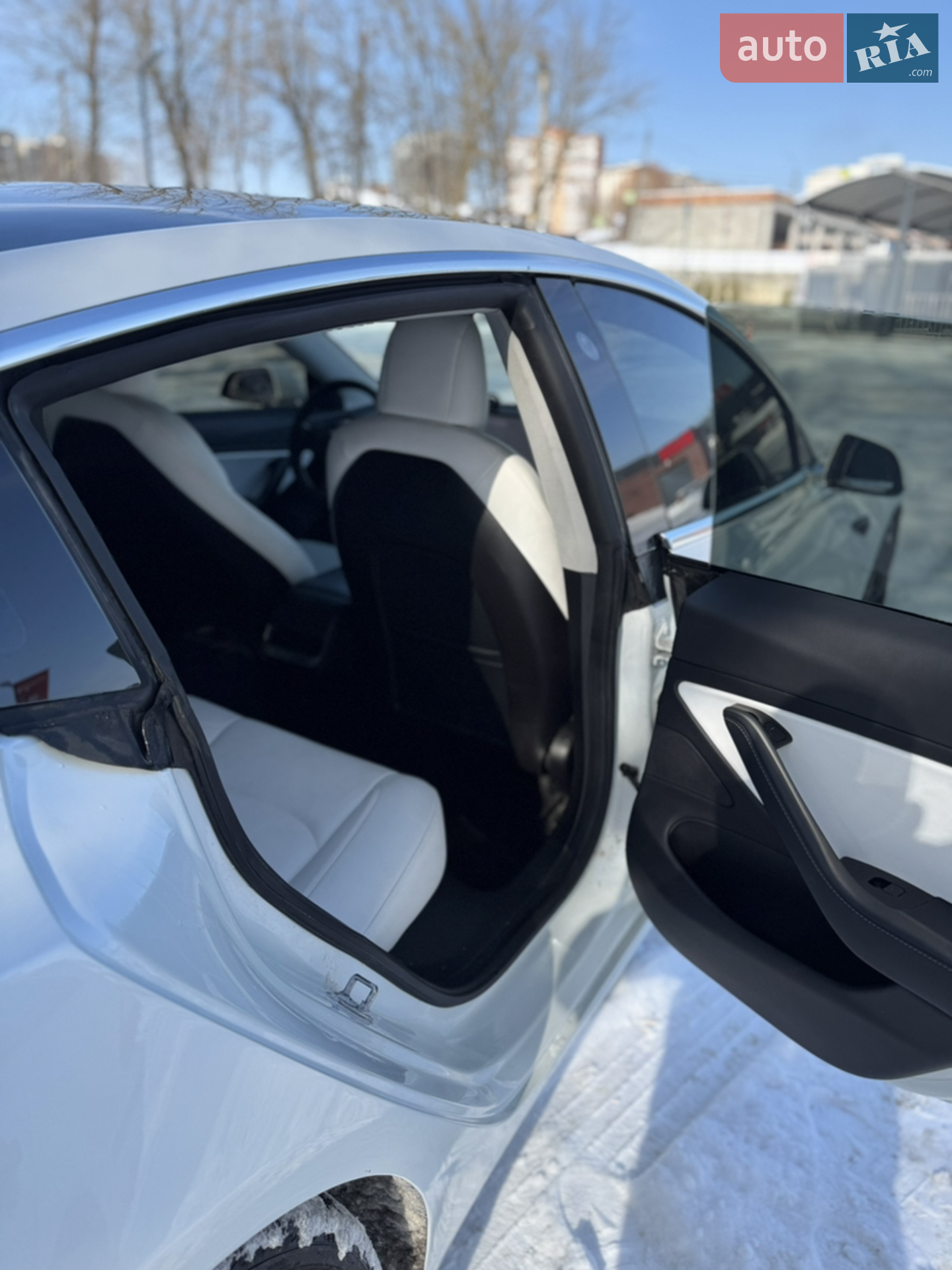 2020 Tesla Model 3 - мініатюра 10
