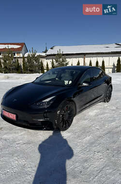 Седан Tesla Model 3 2022 в Золочеве