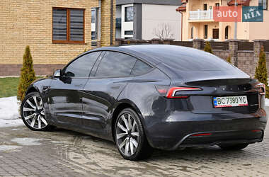 Седан Tesla Model 3 2024 в Стрые