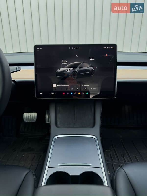 Седан Tesla Model 3 2023 в Черновцах фото 10 Седан Tesla Model 3 2023 в Черновцах