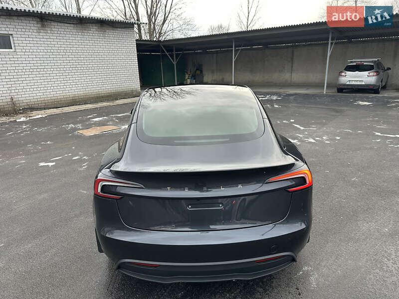 Седан Tesla Model 3 2024 в Дніпрі фото 7 Седан Tesla Model 3 2024 в Дніпрі