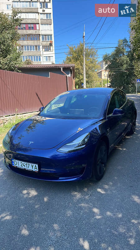 Tesla Model 3 2019