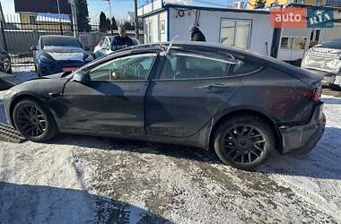 Седан Tesla Model 3 2025 в Києві