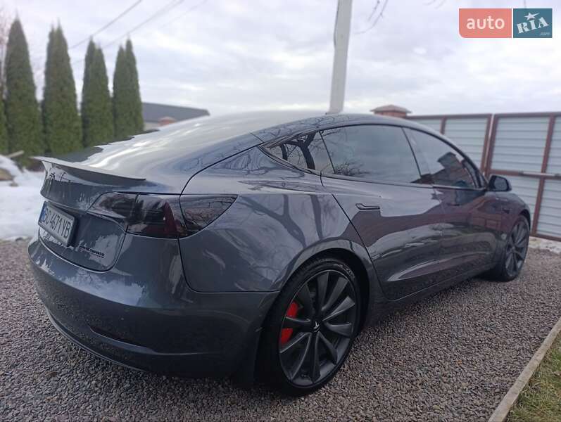 Седан Tesla Model 3 2020 в Львові фото 7 Седан Tesla Model 3 2020 в Львові