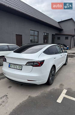 Седан Tesla Model 3 2021 в Одессе