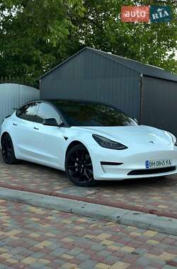 Седан Tesla Model 3 2018 в Одесі