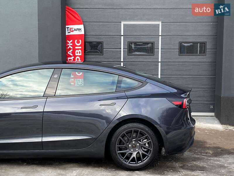 Седан Tesla Model 3 2025 в Киеве фото 7 Седан Tesla Model 3 2025 в Киеве