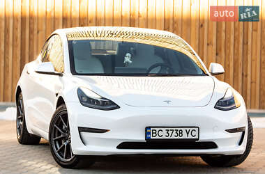Седан Tesla Model 3 2022 в Львові фото 16 Седан Tesla Model 3 2022 в Львові