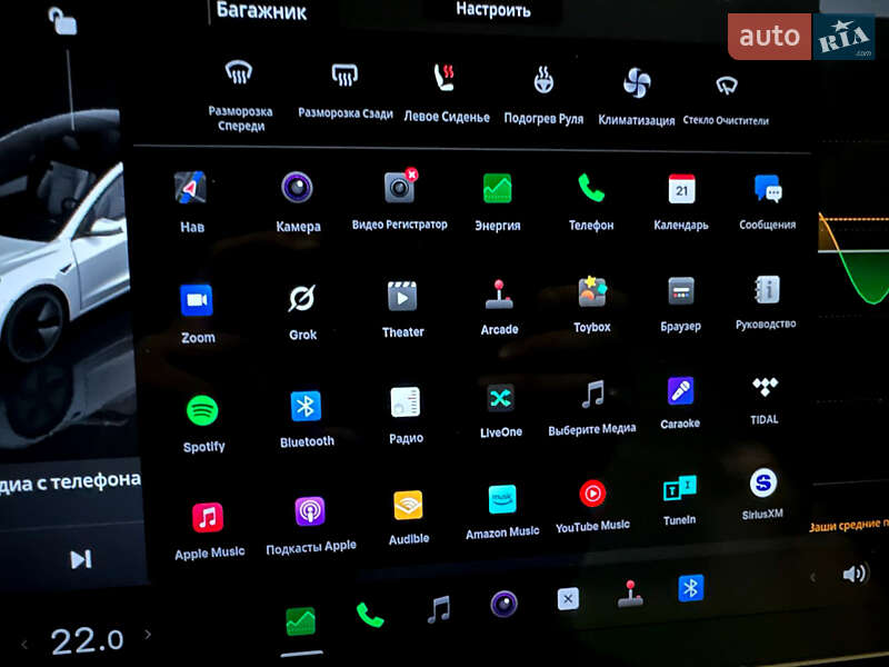 Седан Tesla Model 3 2022 в Львові