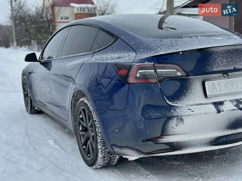 Седан Tesla Model 3 2020 в Киеве фото 4 Седан Tesla Model 3 2020 в Киеве