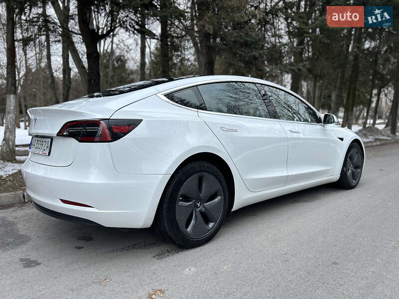 Седан Tesla Model 3 2020 в Львове фото 6 Седан Tesla Model 3 2020 в Львове