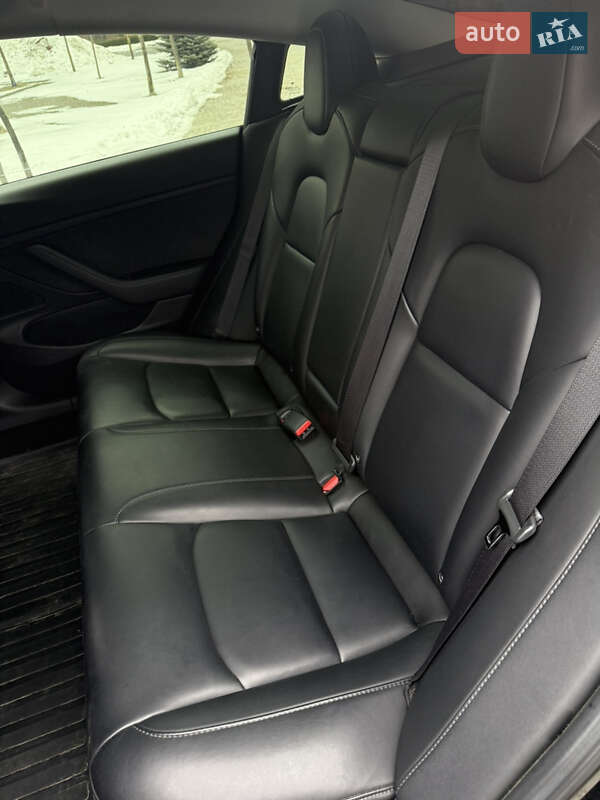 Седан Tesla Model 3 2018 в Львове фото 9 Седан Tesla Model 3 2018 в Львове