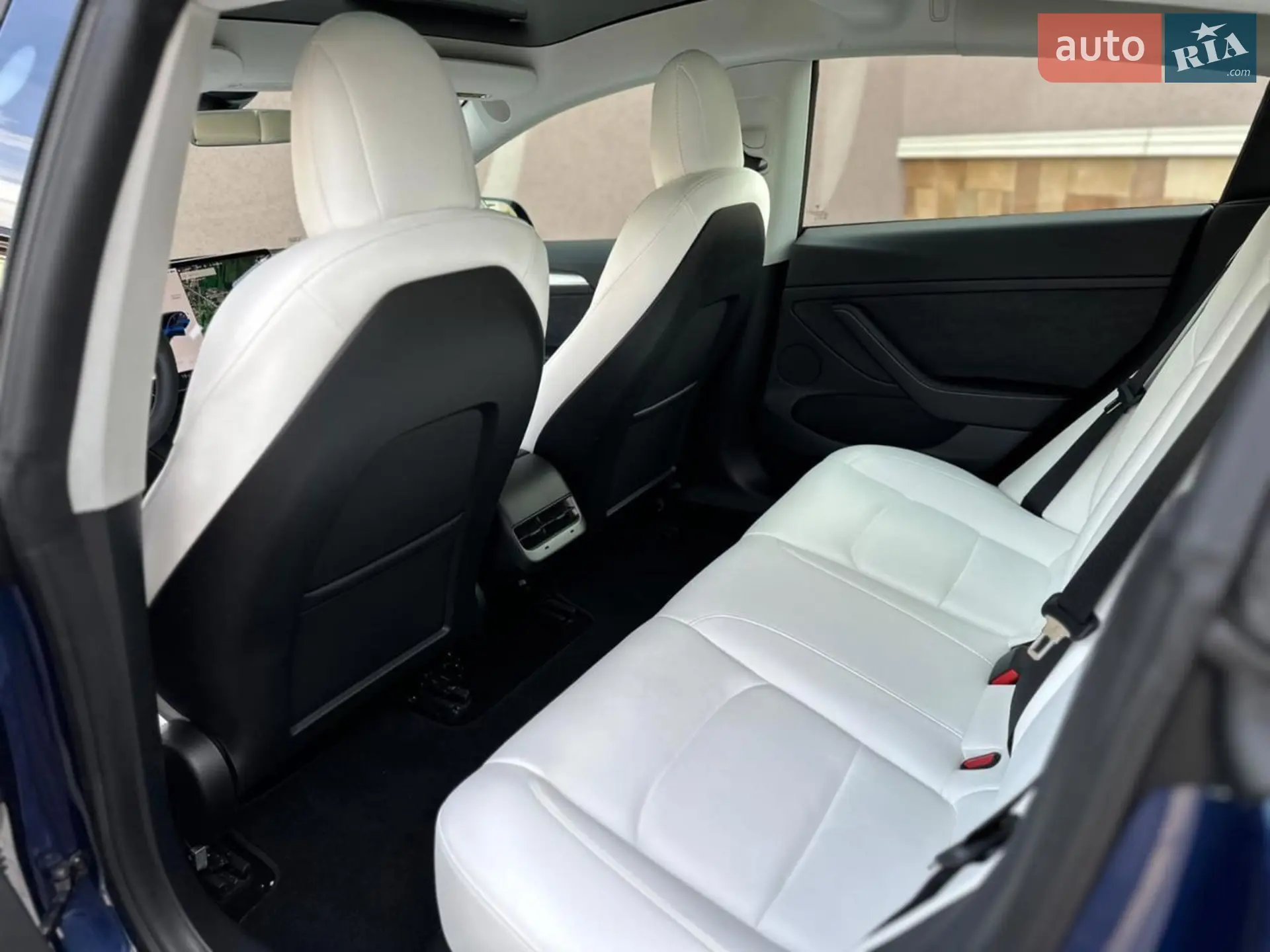 2021 Tesla Model 3 - мініатюра 15