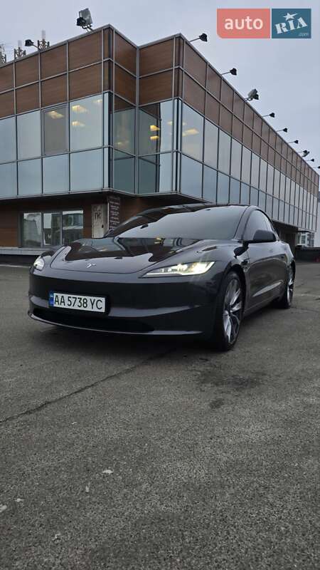 Седан Tesla Model 3 2024 в Киеве фото 24 Седан Tesla Model 3 2024 в Киеве