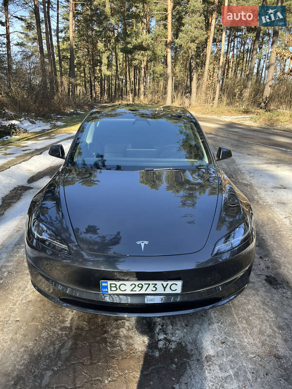 Седан Tesla Model 3 2024 в Львове фото 31 Седан Tesla Model 3 2024 в Львове