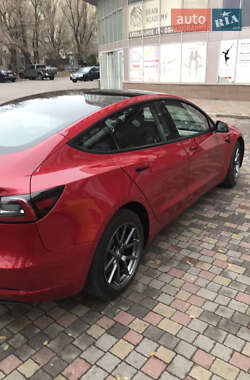 Седан Tesla Model 3 2022 в Запорожье