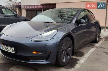 Седан Tesla Model 3 2022 в Черкассах