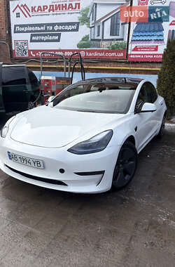 Седан Tesla Model 3 2022 в Вінниці
