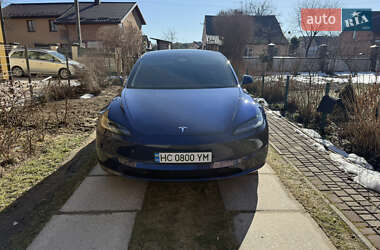 Седан Tesla Model 3 2025 в Львове