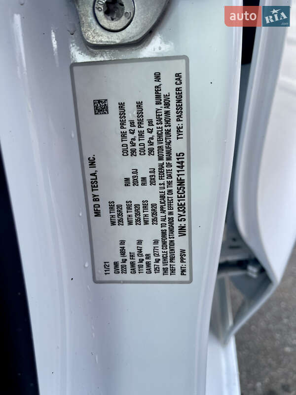 Седан Tesla Model 3 2021 в Киеве