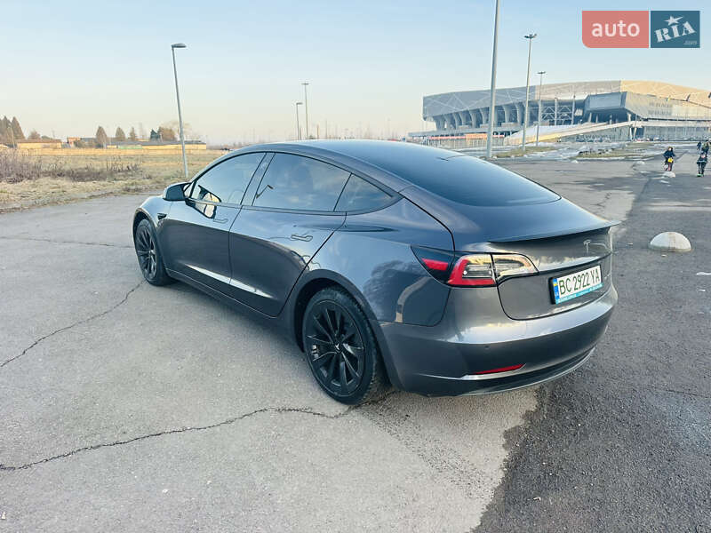 Седан Tesla Model 3 2021 в Львове фото 2 Седан Tesla Model 3 2021 в Львове