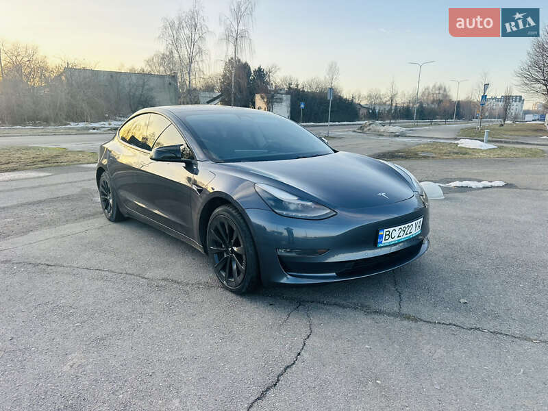 Седан Tesla Model 3 2021 в Львове фото 6 Седан Tesla Model 3 2021 в Львове