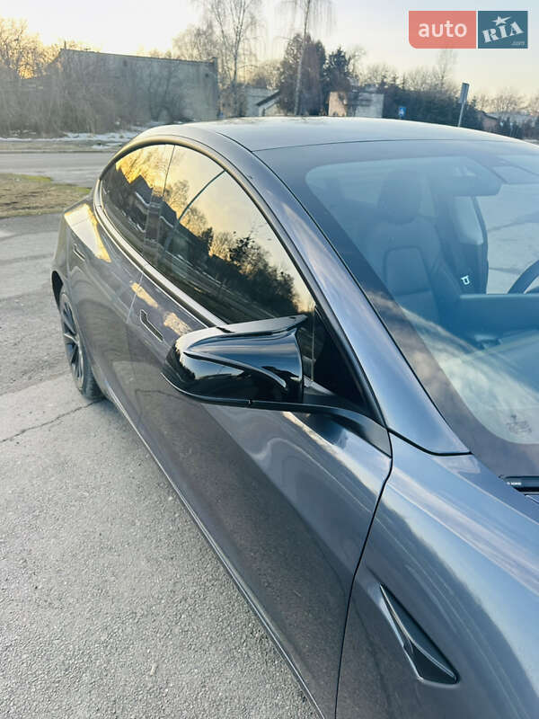 Седан Tesla Model 3 2021 в Львове фото 24 Седан Tesla Model 3 2021 в Львове