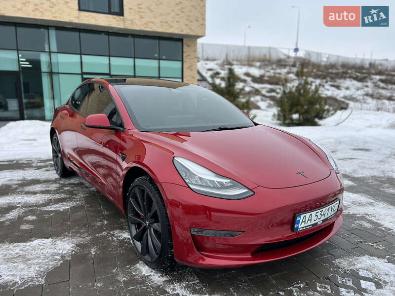 Седан Tesla Model 3 2020 в Хмельницком