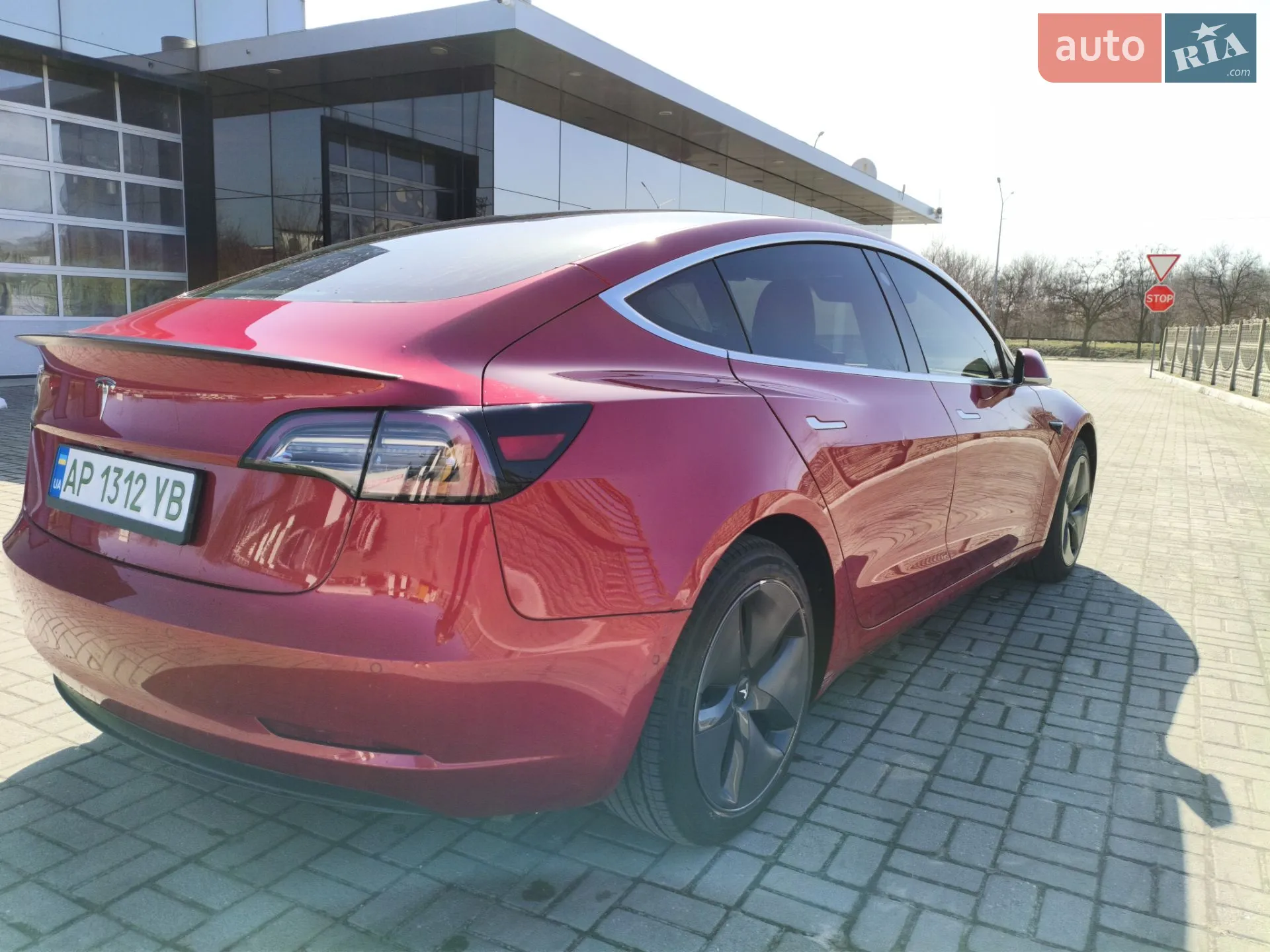2019 Tesla Model 3 - мініатюра 6