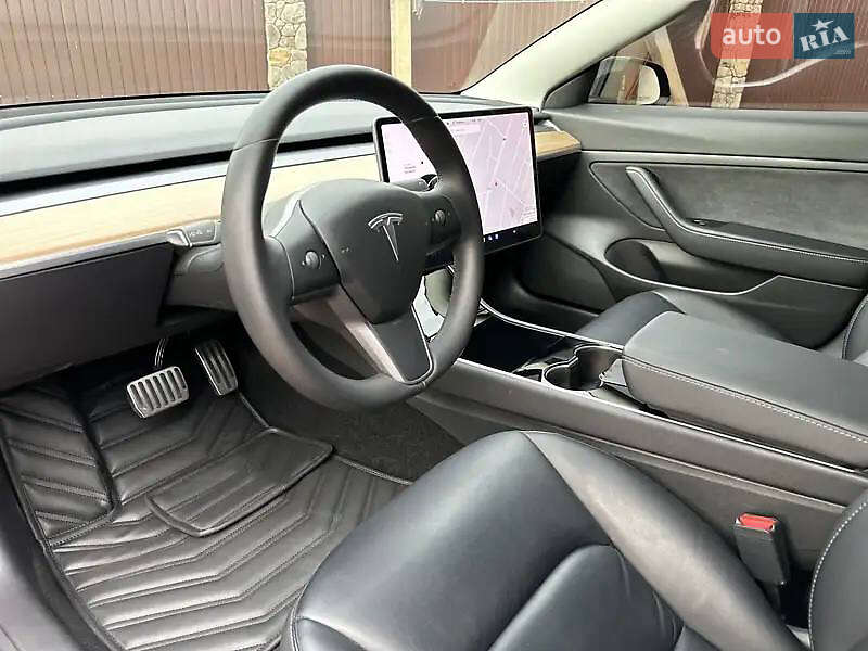 Седан Tesla Model 3 2020 в Виннице фото 14 Седан Tesla Model 3 2020 в Виннице