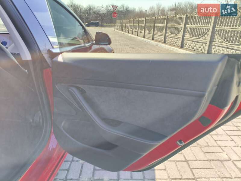 Седан Tesla Model 3 2019 в Запоріжжі фото 16 Седан Tesla Model 3 2019 в Запоріжжі