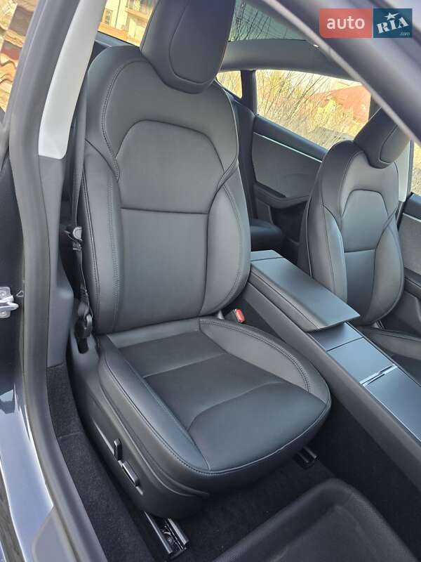 Седан Tesla Model 3 2025 в Львові фото 19 Седан Tesla Model 3 2025 в Львові