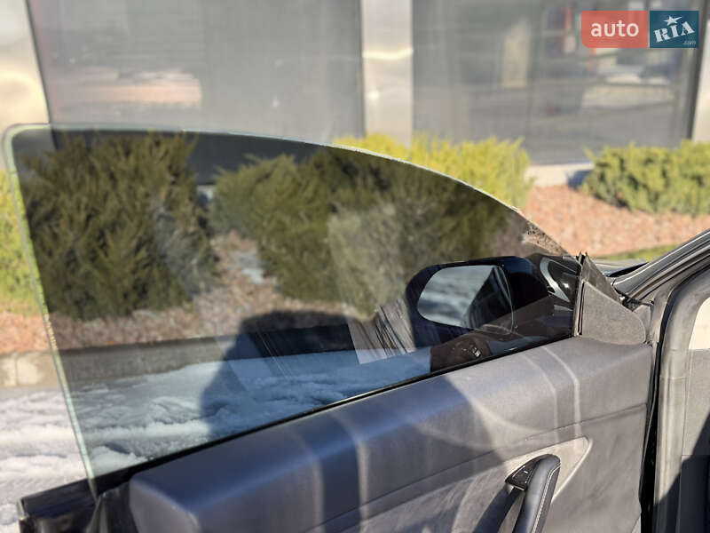 Седан Tesla Model 3 2019 в Харкові