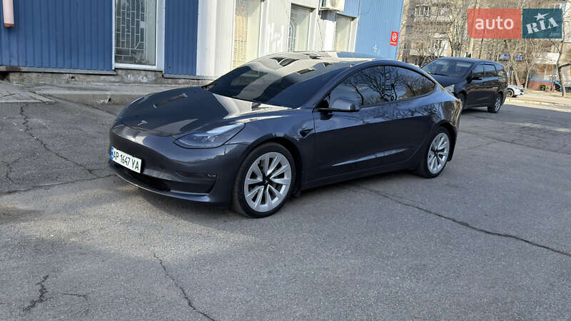 Tesla Model 3 2022