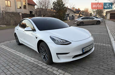 Седан Tesla Model 3 2019 в Одессе
