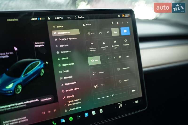 Седан Tesla Model 3 2018 в Черновцах