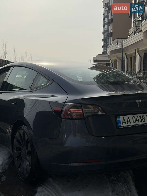 Седан Tesla Model 3 2021 в Киеве фото 7 Седан Tesla Model 3 2021 в Киеве